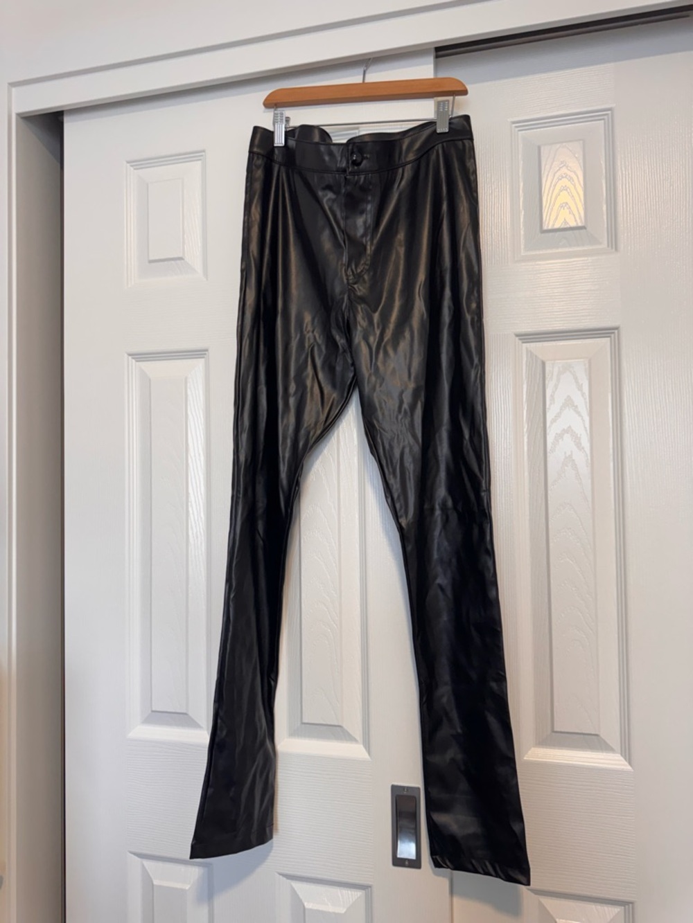 Boohoo Black Faux Leather Pants - Slim Straight Leg. Women’s 8 / Medium